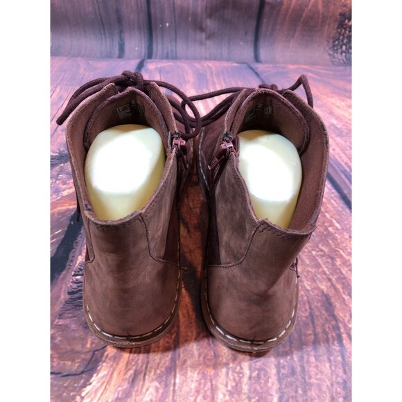 Clarks Tamitha Burgundy Brown Suede Ankle Boots Womens 11 / 42 (t7i) - Picture 4 of 10